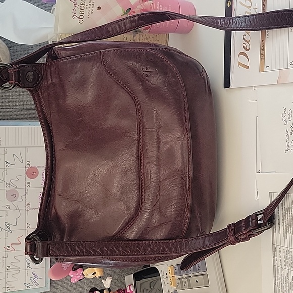 Vintage FRYE Melissa Wine Saddle Bag - Picture 12 of 15